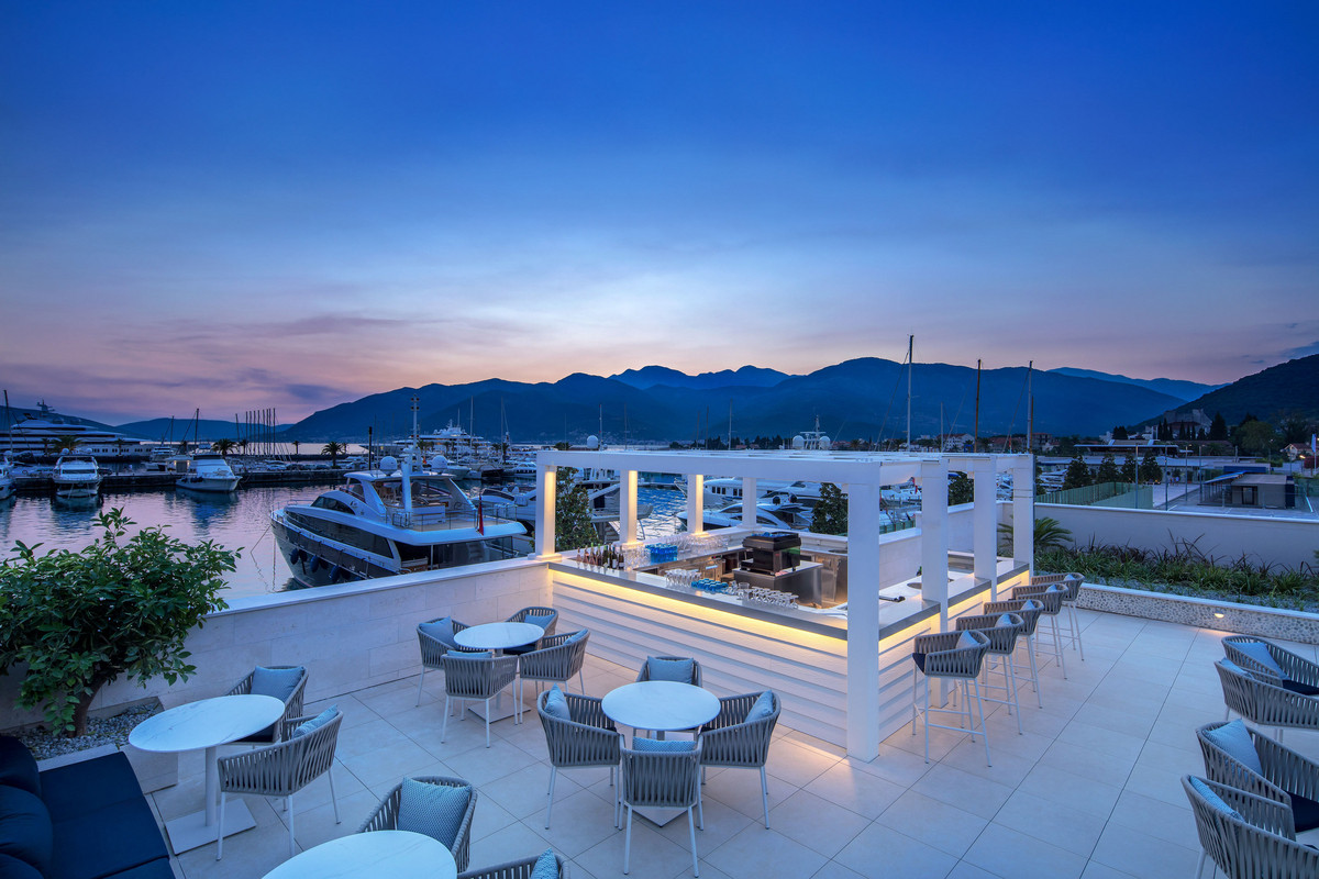 Full width project banner image