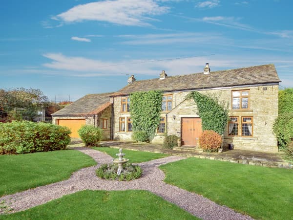 Barns / Farms / Rural